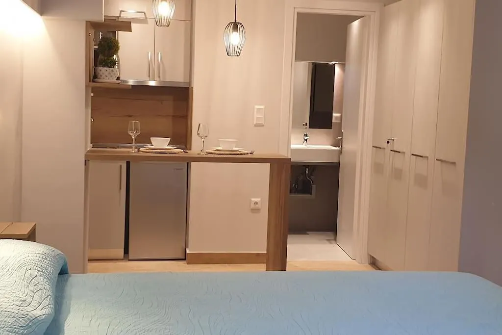 Stylish Studio Near Athens Hilton, Self Check-In!-1